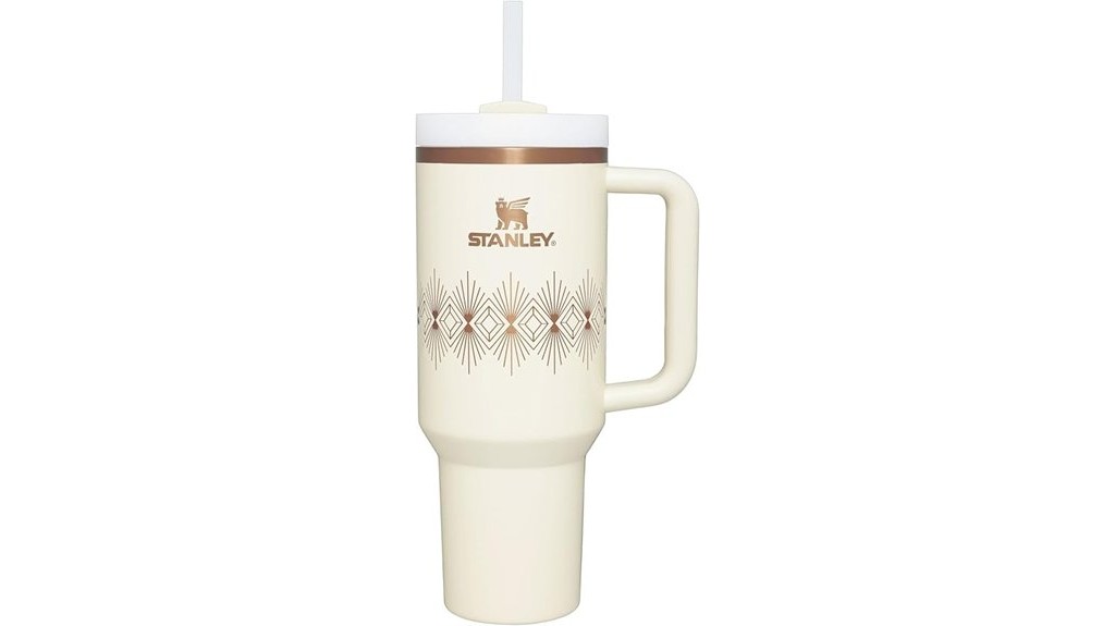 insulated tumbler with straw
